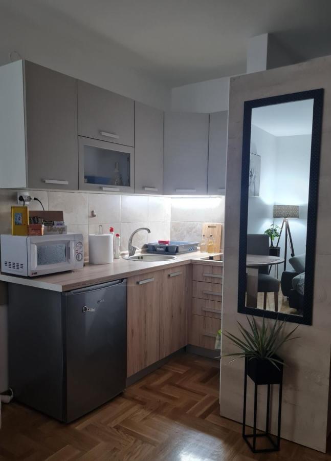 Apartman Tim Lux 1 Vrnjacka Banja Exterior photo